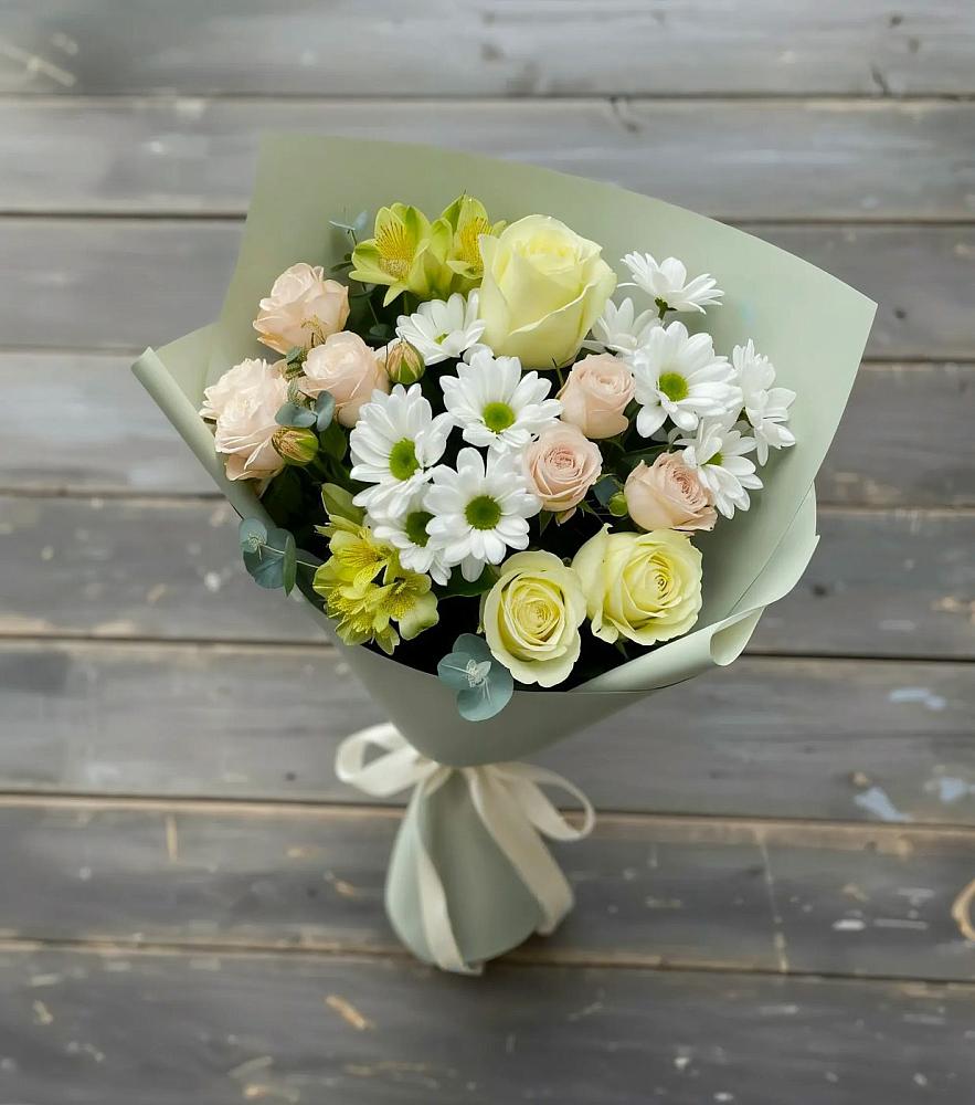Букет цветов из: Альстромерии, Розы и Хризантемы в Олымский