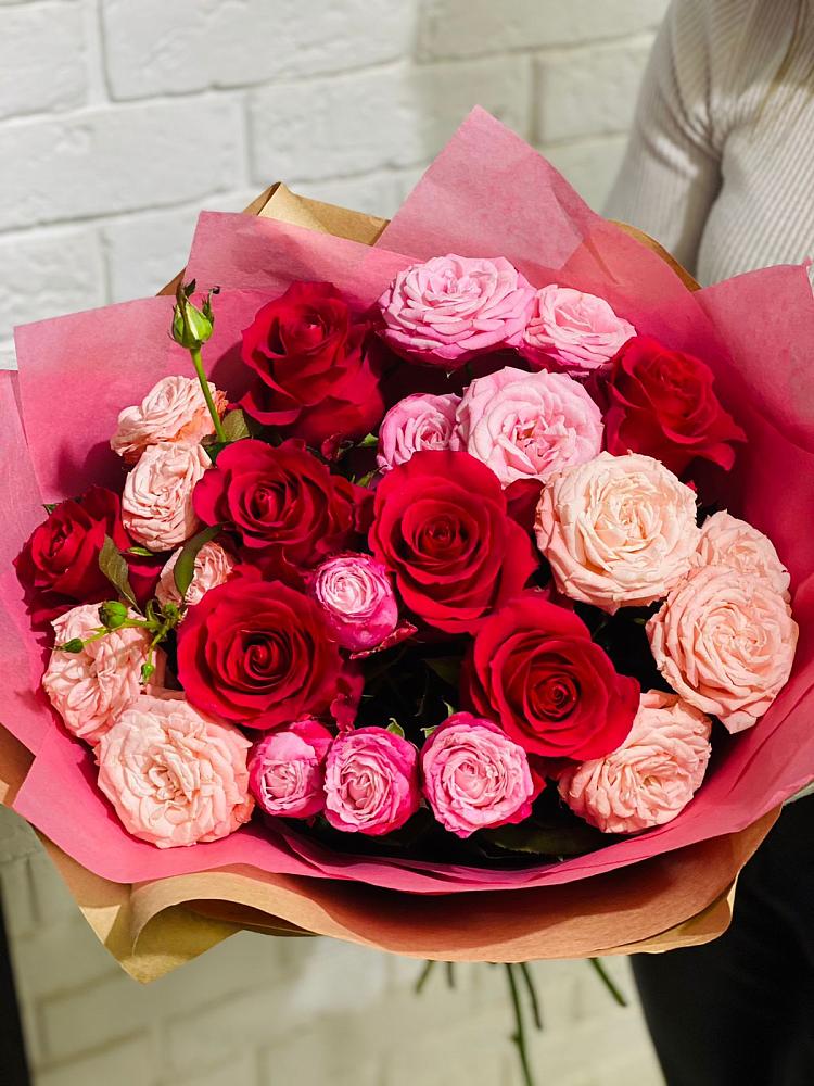 Букет цветов из: Розы в Олымский