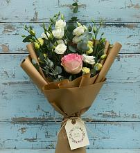 Букет цветов из:  Розы и Лизиантусы #REPLACE_PRED# Олымский