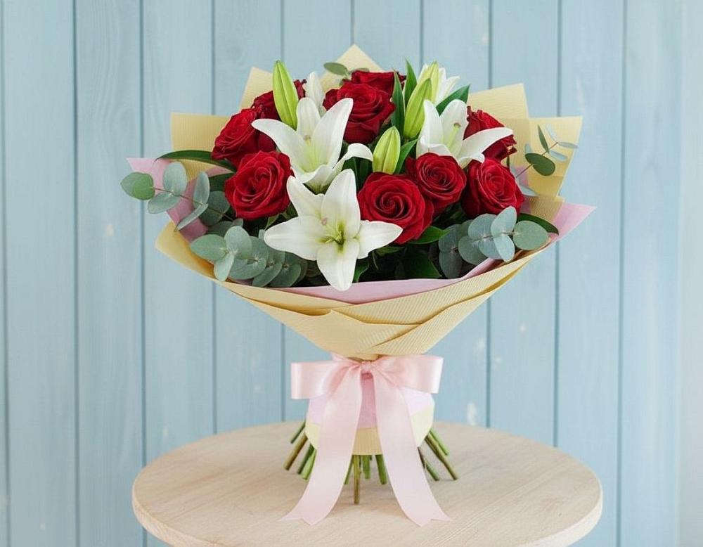 Букет цветов из: Лилии и Розы в Олымский